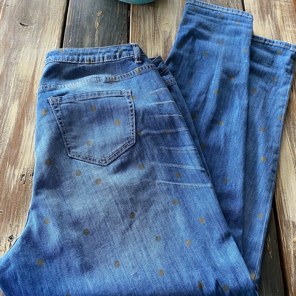 Lane Bryant Boyfriend Jean - Picture 2 of 4